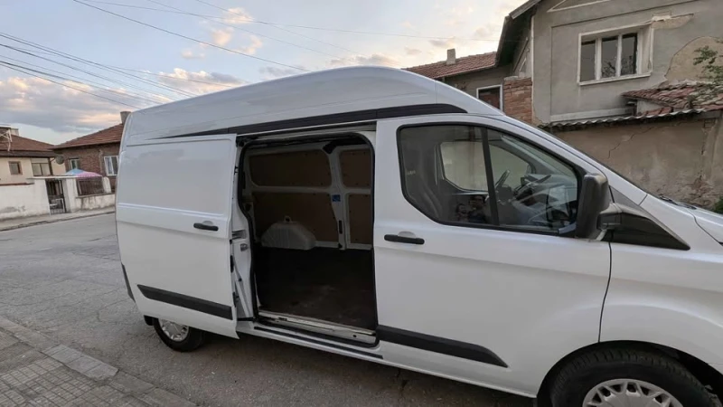 Ford Transit Custom, снимка 4 - Бусове и автобуси - 51956203