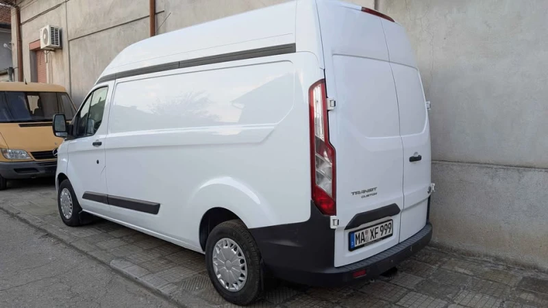 Ford Transit Custom, снимка 5 - Бусове и автобуси - 51956203