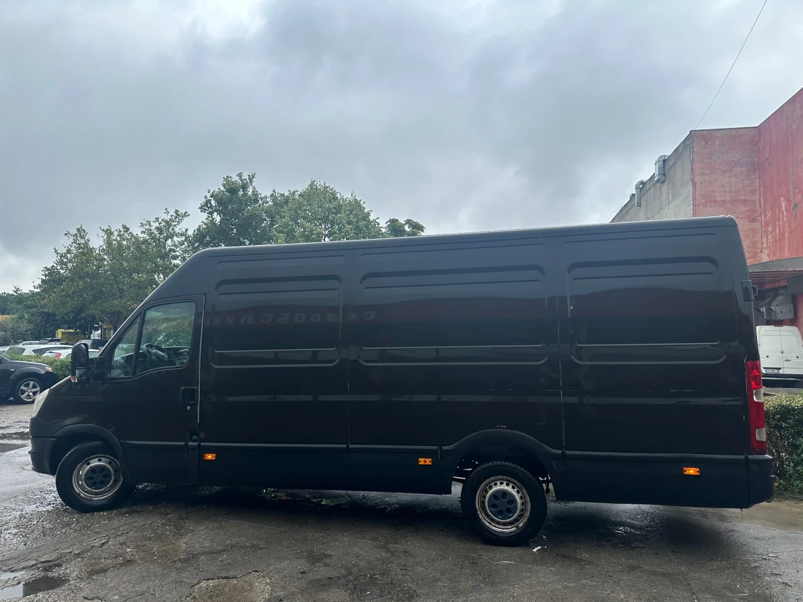 Iveco Daily Макси база - изображение 7