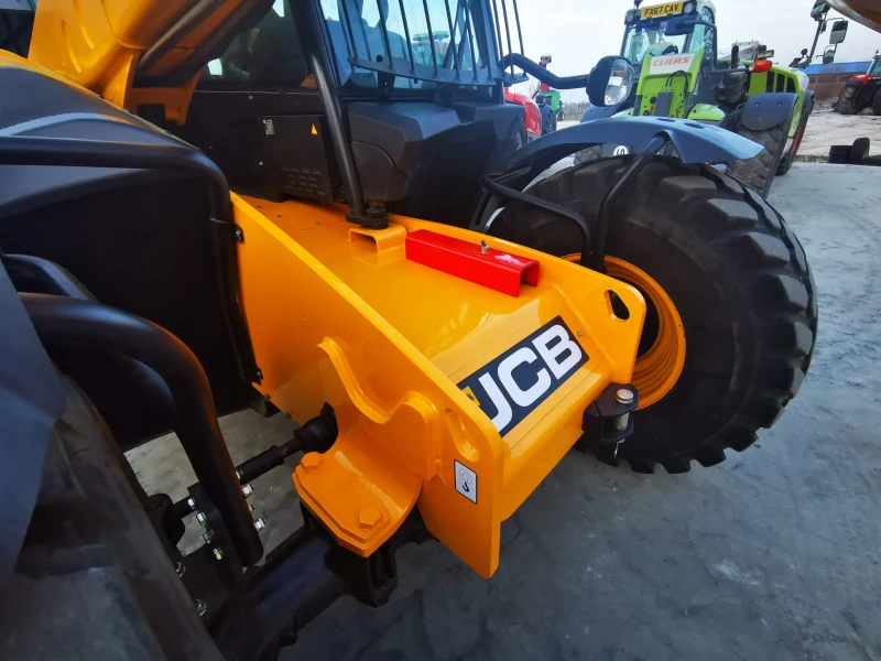 Телескопичен товарач JCB 541-70 AGRI SUPER лизинг с първонач. вноска 20% , снимка 10 - Селскостопанска техника - 48885288