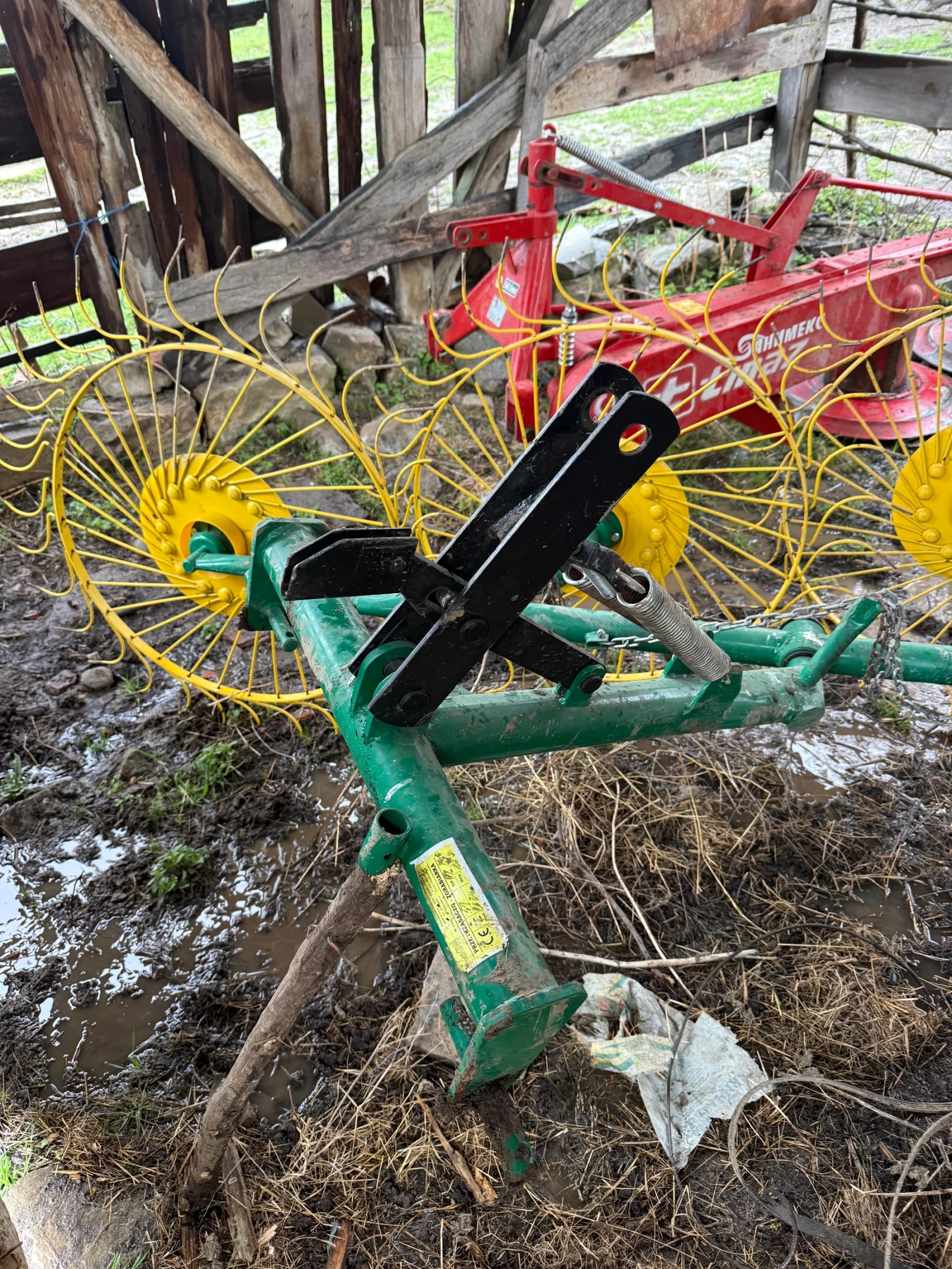 Сенообръщачка Друга марка, снимка 3 - Селскостопанска техника - 54198475