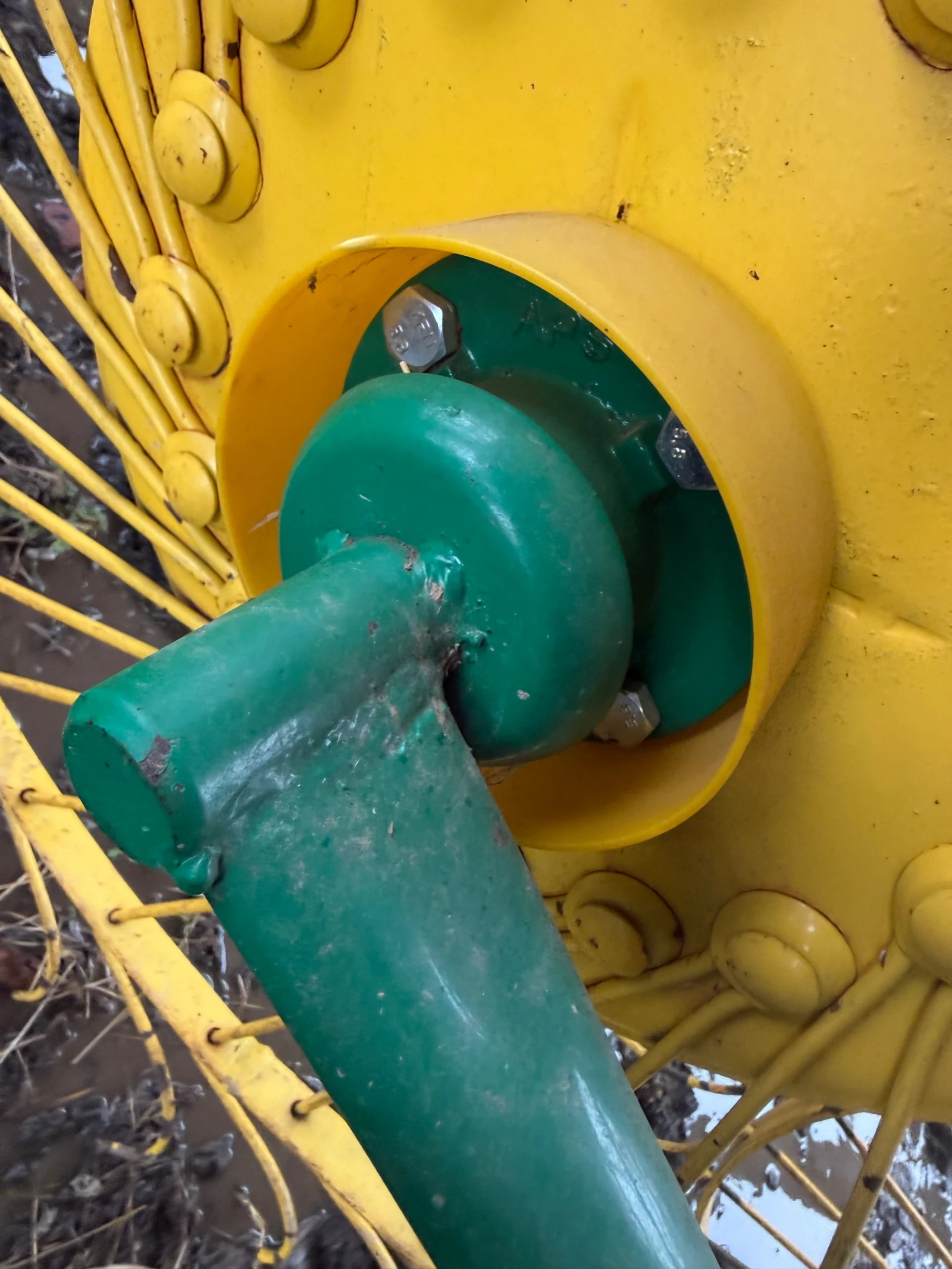 Сенообръщачка Друга марка, снимка 2 - Селскостопанска техника - 54198475