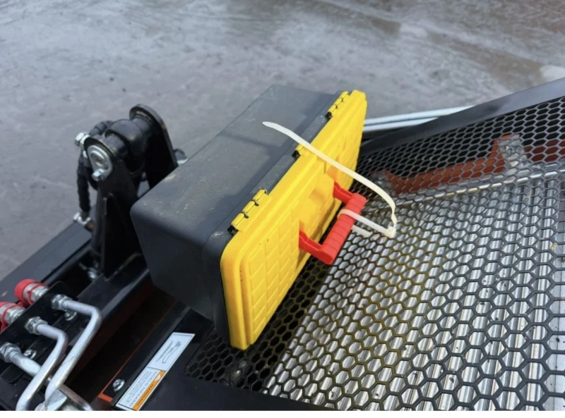 Багер Друга марка Skid Steer 36C, снимка 9 - Индустриална техника - 53358099