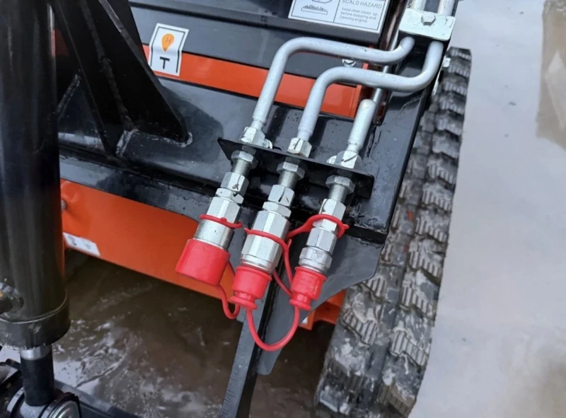 Багер Друга марка Skid Steer 36C, снимка 8 - Индустриална техника - 53358099