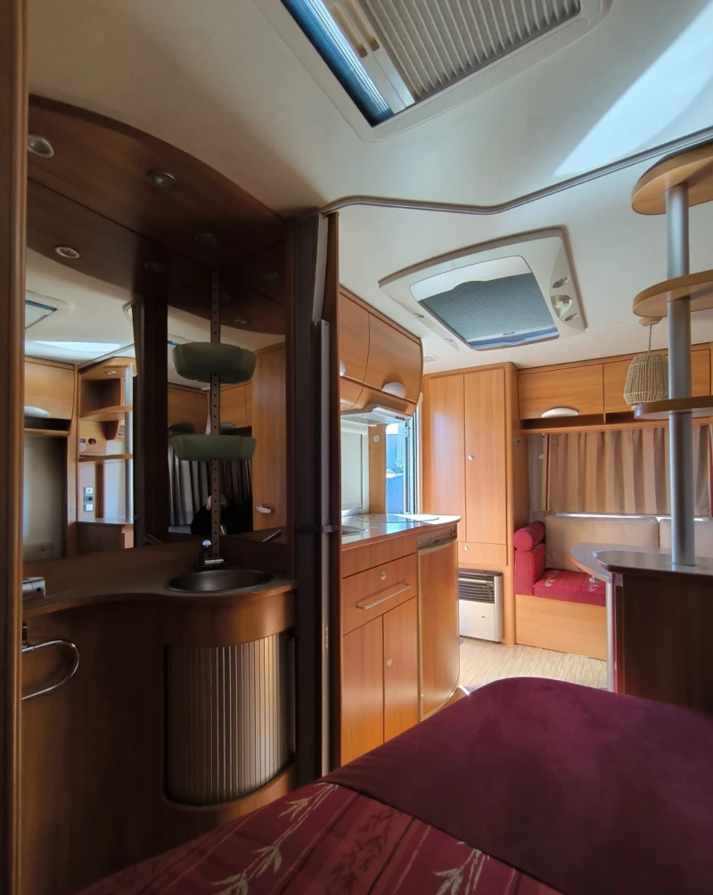 Каравана HYMER / ERIBA 2006, снимка 14 - Каравани и кемпери - 51768217