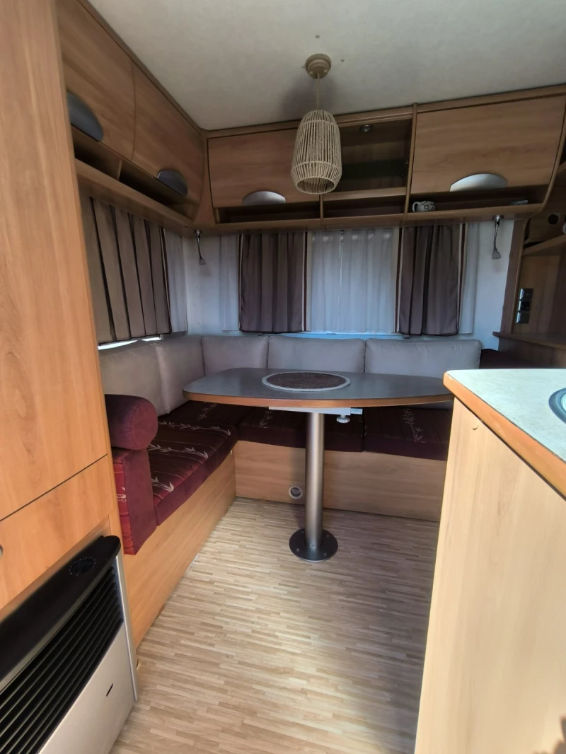 Каравана HYMER / ERIBA 2006, снимка 11 - Каравани и кемпери - 51768217