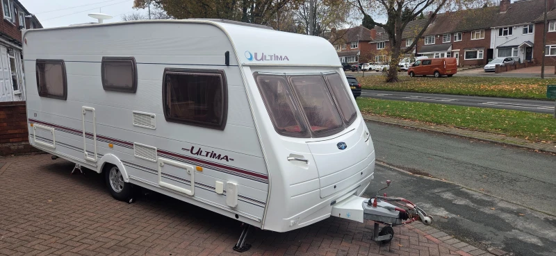 Каравана Други Lunar Ultima