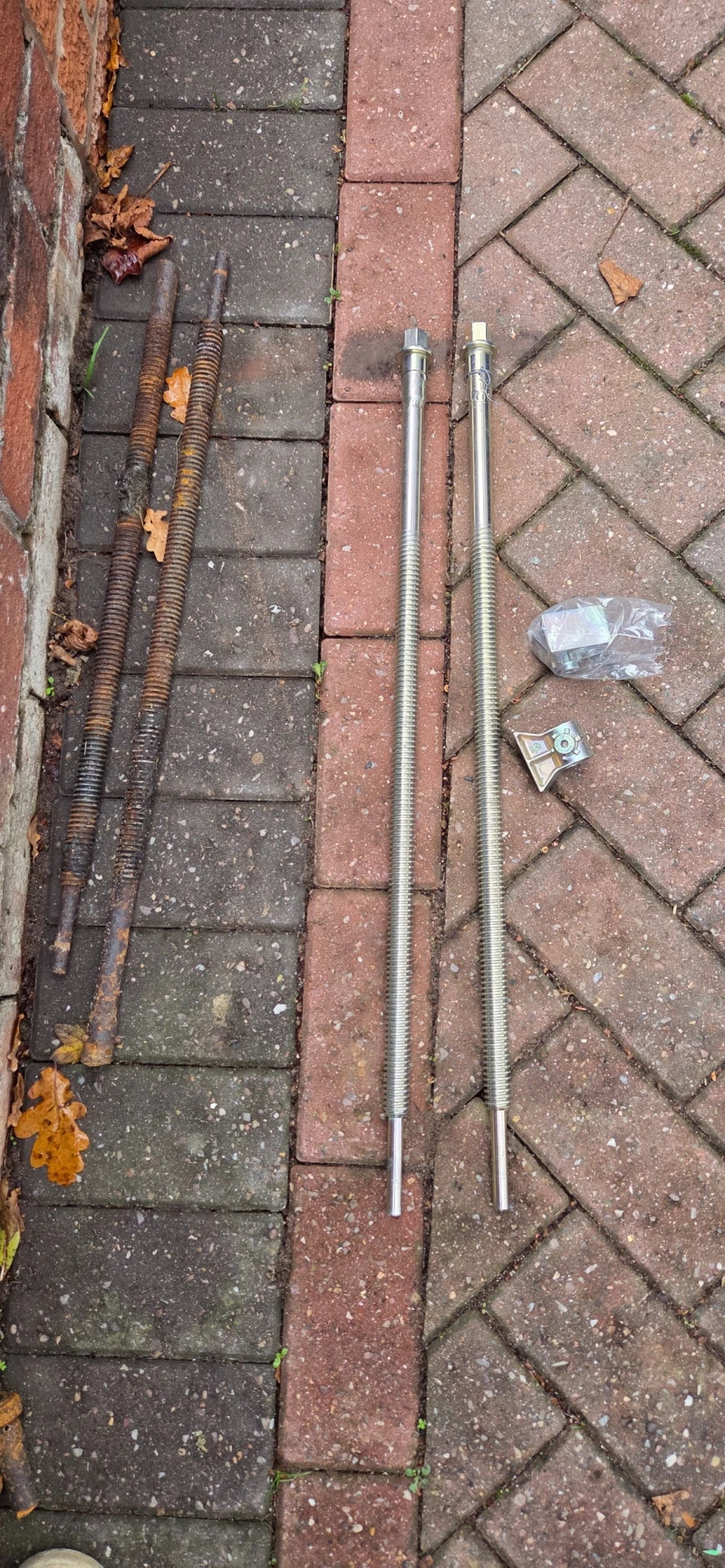 Каравана Други Lunar Ultima, снимка 8 - Каравани и кемпери - 52628565