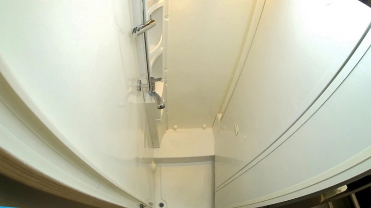 Кемпер HYMER / ERIBA EXSIS-I, снимка 13 - Каравани и кемпери - 53355022