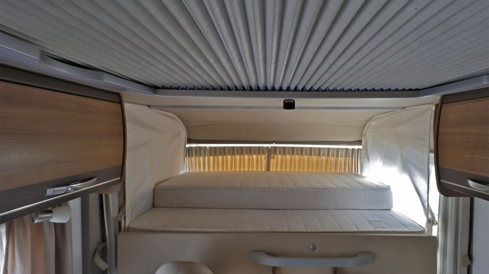 Кемпер HYMER / ERIBA EXSIS-I - изображение 9