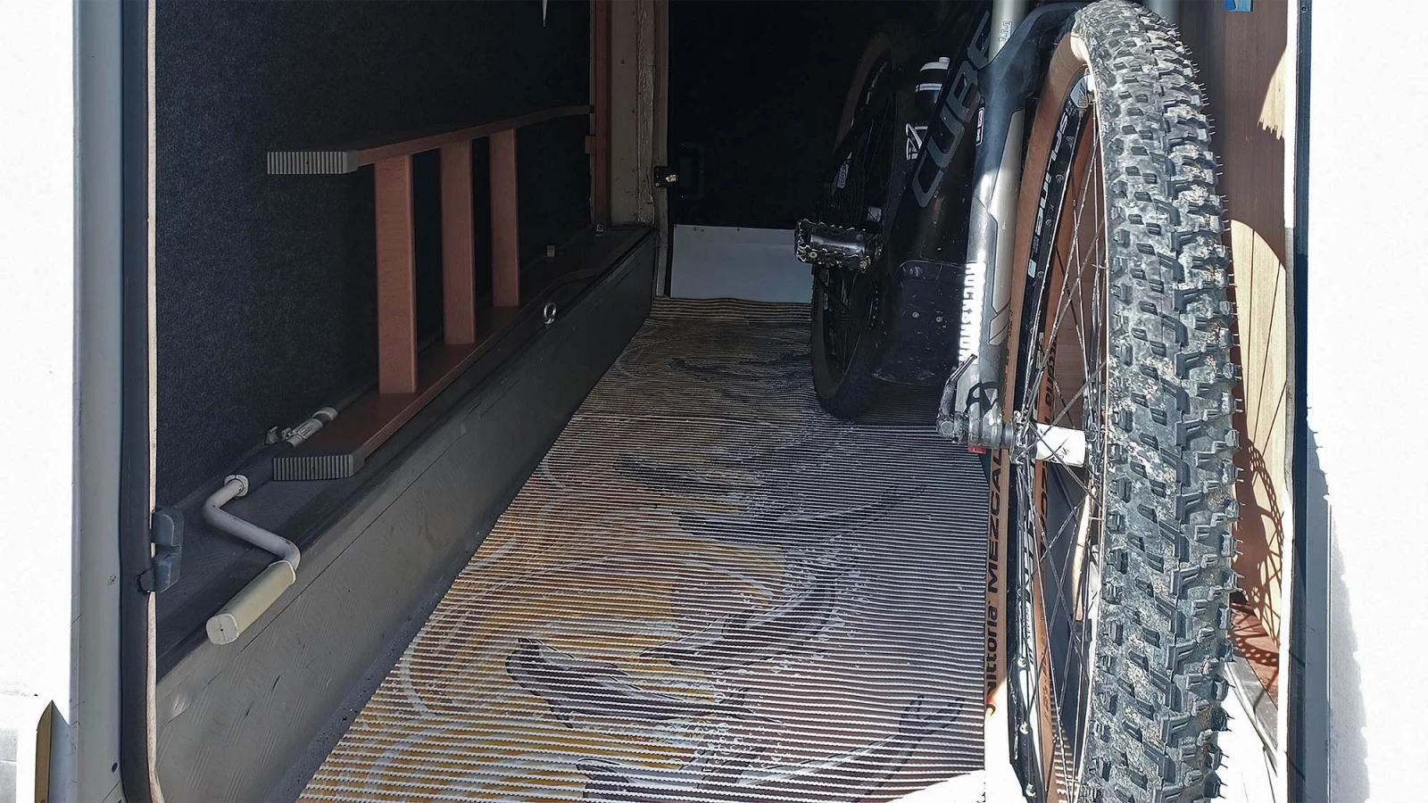 ������ HYMER / ERIBA EXSIS-I | Mobile.bg � ����������� 15