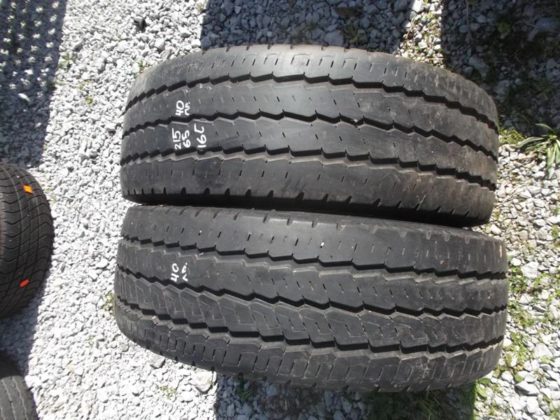 Гуми Летни 215/65R16, снимка 1 - Гуми и джанти - 21272124