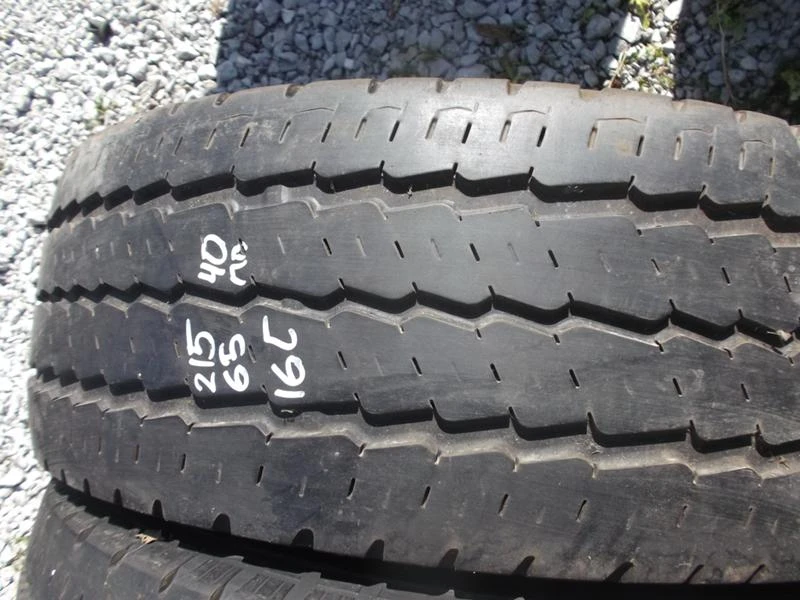 Гуми Летни 215/65R16, снимка 2 - Гуми и джанти - 21272124