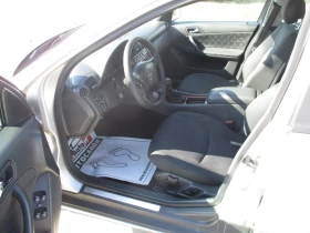 Mercedes-Benz C 180 1.8/БЕНЗИН/6-СКОРОСТИ/КАТО НОВА, снимка 9