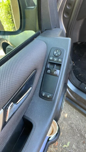 Mercedes-Benz A 160 Face-Lift-2010-Automati-Avangard-Navi, снимка 8