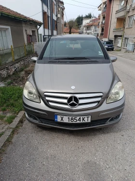 Mercedes-Benz B 200, снимка 1