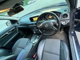 Mercedes-Benz 220 C220, снимка 12