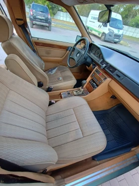 Mercedes-Benz 124 200 TE, снимка 7