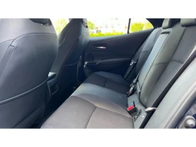 Toyota Corolla HB 2.0h GR Sport | Mobile.bg    17