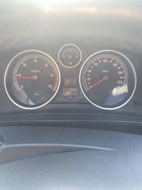 Opel Zafira 1.9 Дизел 120к.с - 2250 € / 4400.62 лв. - 70210718 3