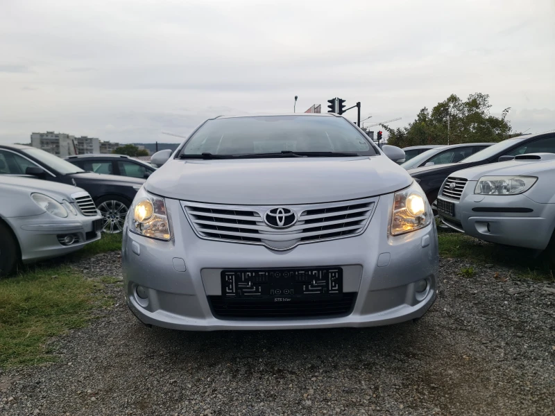 Toyota Avensis КАТО НОВА, снимка 2 - Автомобили и джипове - 47730838