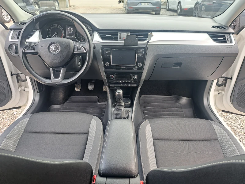 Skoda Rapid 1.6TDI* КЛИМАТРОНИК* ПАРКТРОНИК* EURO6, снимка 10 - Автомобили и джипове - 48329333