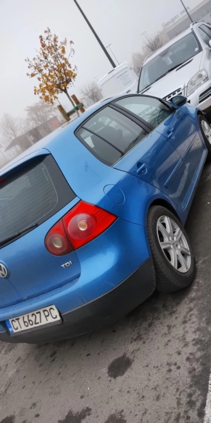 VW Golf, снимка 5 - Автомобили и джипове - 48492002