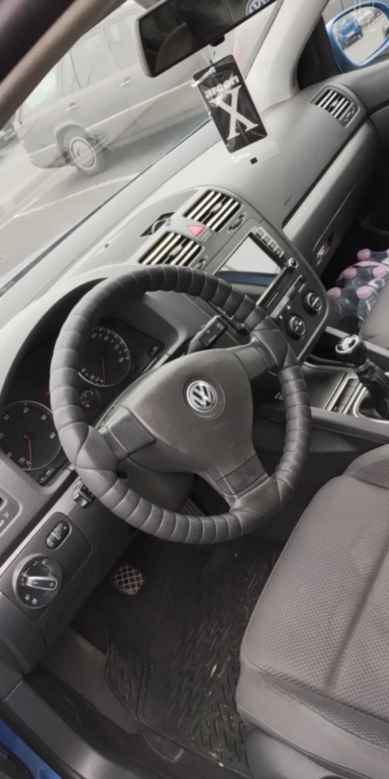 VW Golf, снимка 4 - Автомобили и джипове - 48492002