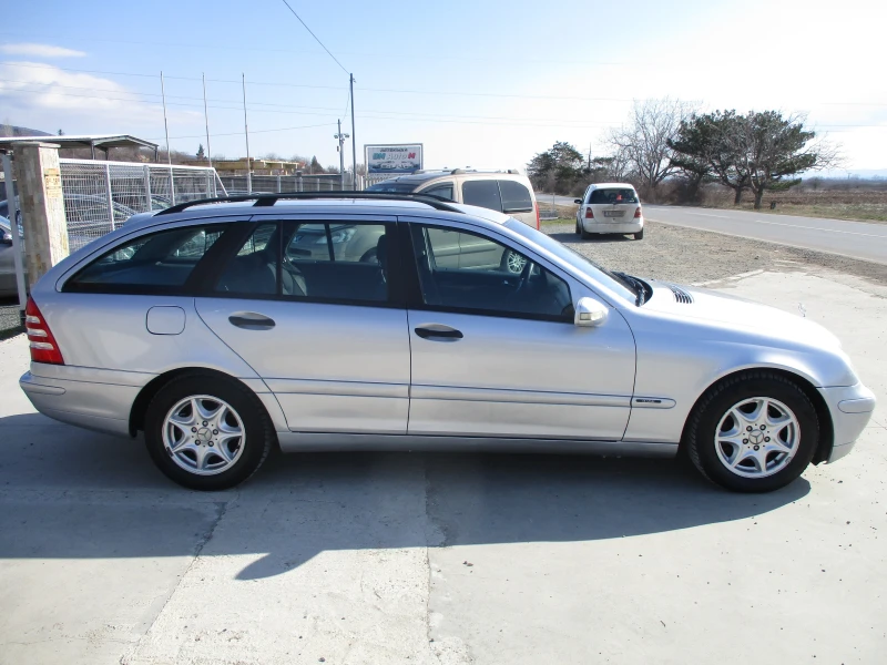 Mercedes-Benz C 180 1.8/БЕНЗИН/КАТО НОВА, снимка 3 - Автомобили и джипове - 48991185