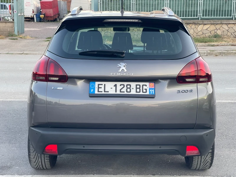 Peugeot 2008 1.2VTI LED, снимка 8 - Автомобили и джипове - 52640536