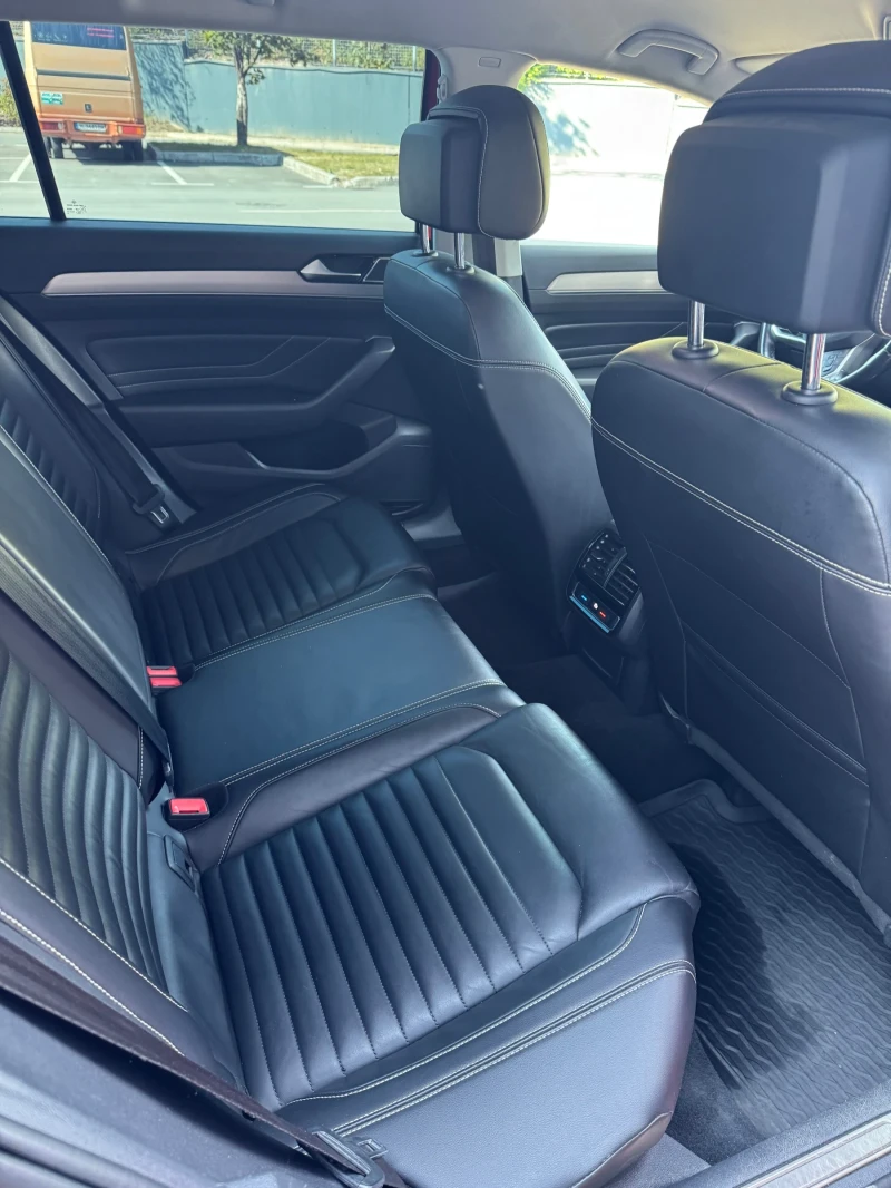 VW Passat 8.5/Facelift/Rline, снимка 9 - Автомобили и джипове - 52129893