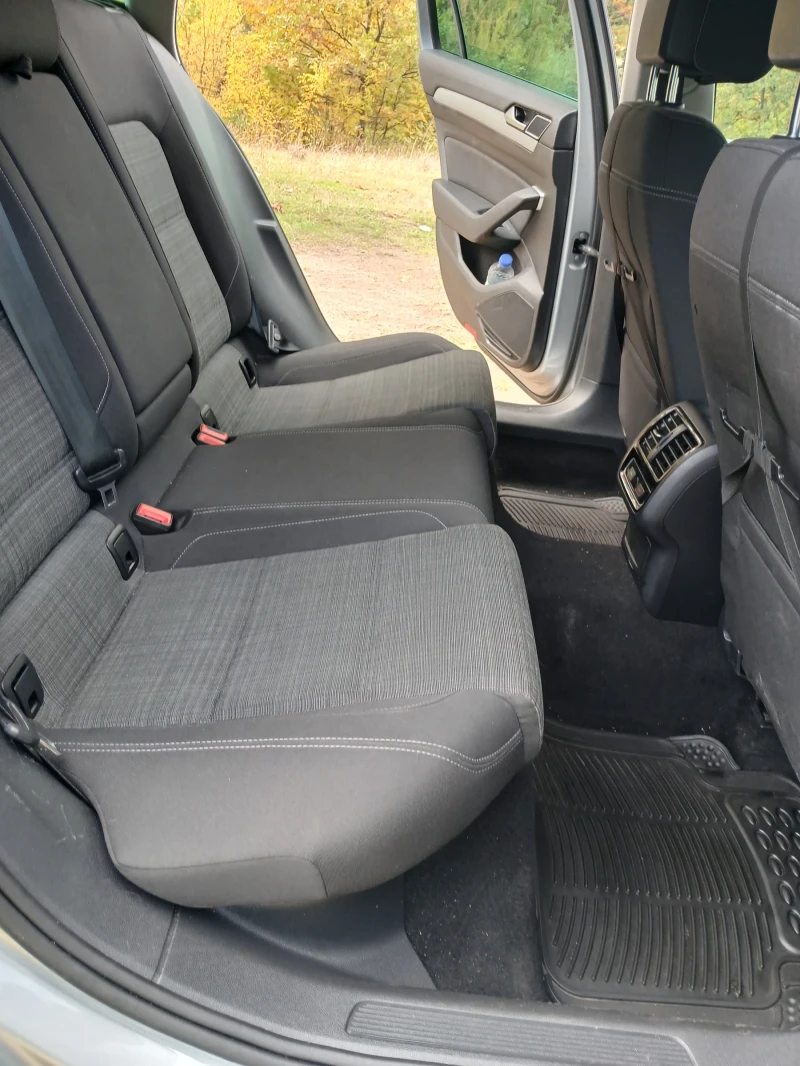 VW Passat, снимка 6 - Автомобили и джипове - 52199343
