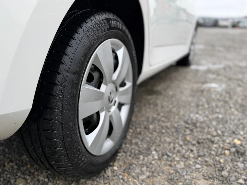 Skoda Fabia * ИТАЛИЯ* EURO 6* , снимка 8 - Автомобили и джипове - 52451631