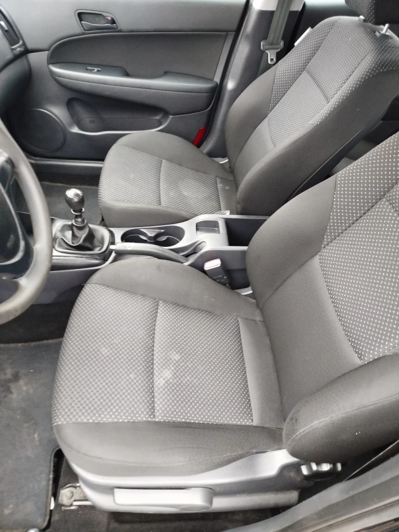 Hyundai I30 1.4 110ks газ/бензин, снимка 11 - Автомобили и джипове - 52465232