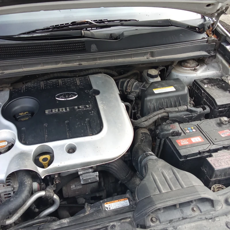 Kia Carens 2.0CRDI, снимка 7 - Автомобили и джипове - 52772407