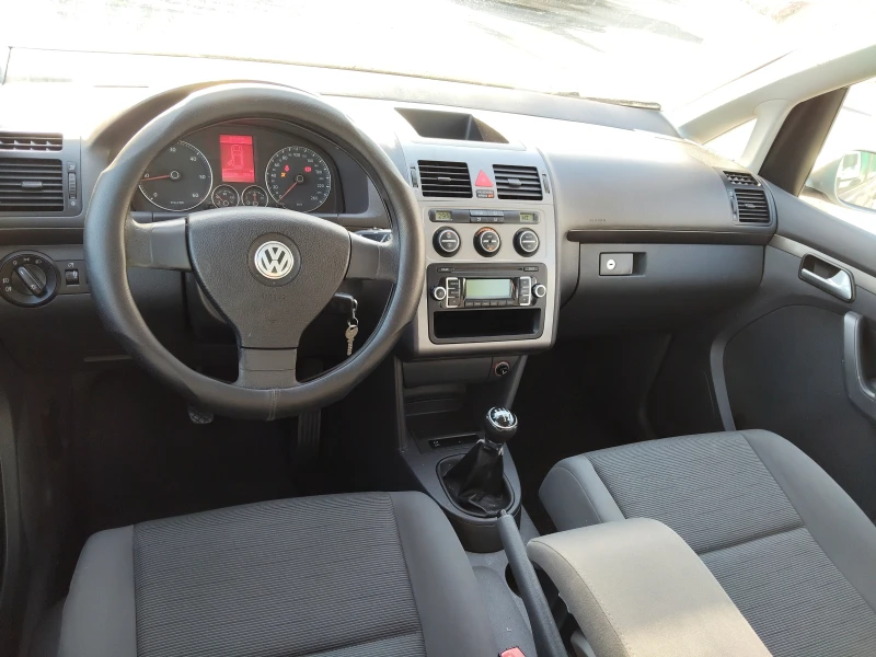 VW Touran 1, 9TDI 106ps 6ck 7 МЕСТА, снимка 5 - Автомобили и джипове - 52816437