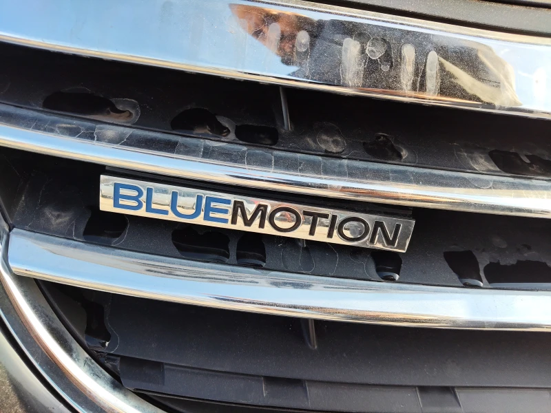 VW Touran 1, 9TDI 106ps 6ck 7 МЕСТА, снимка 16 - Автомобили и джипове - 52816437