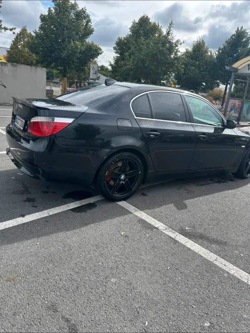 BMW 520, снимка 2 - Автомобили и джипове - 52899811