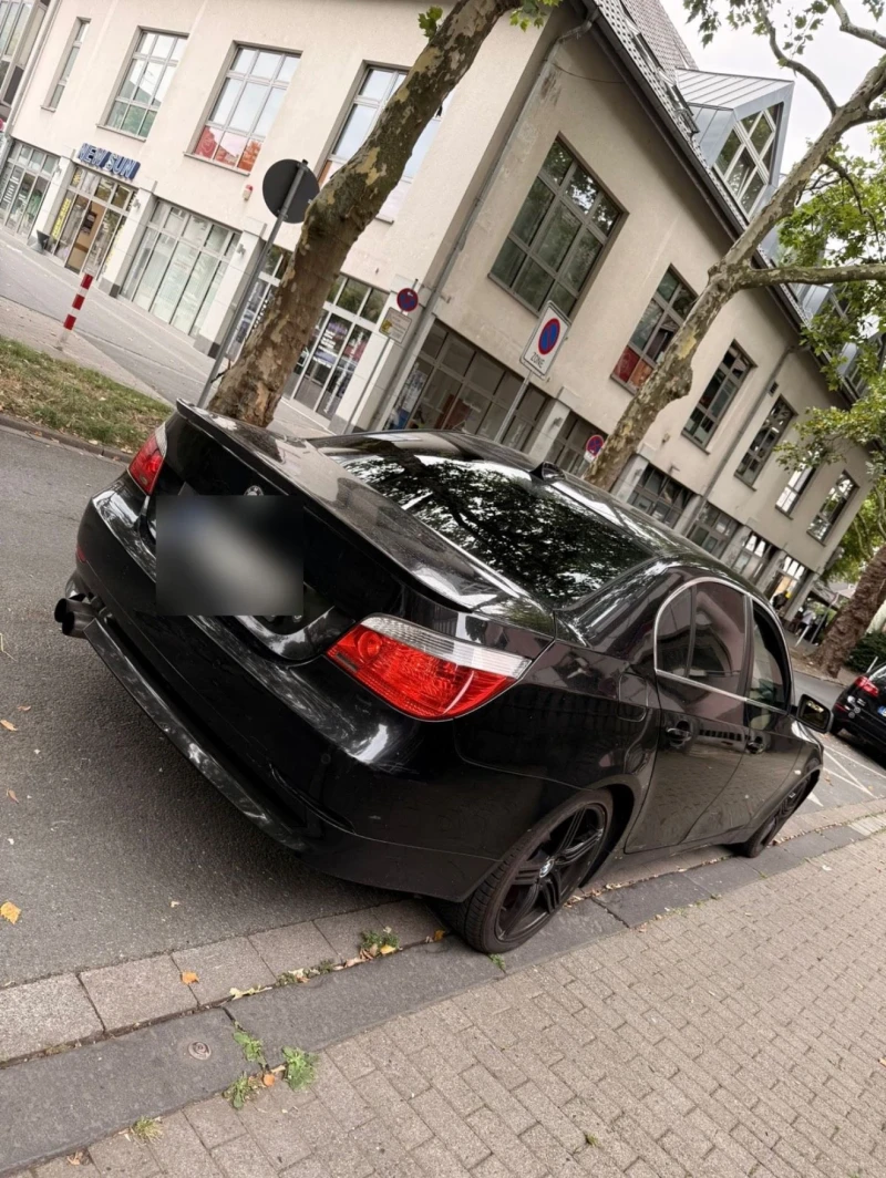 BMW 520, снимка 8 - Автомобили и джипове - 52899811