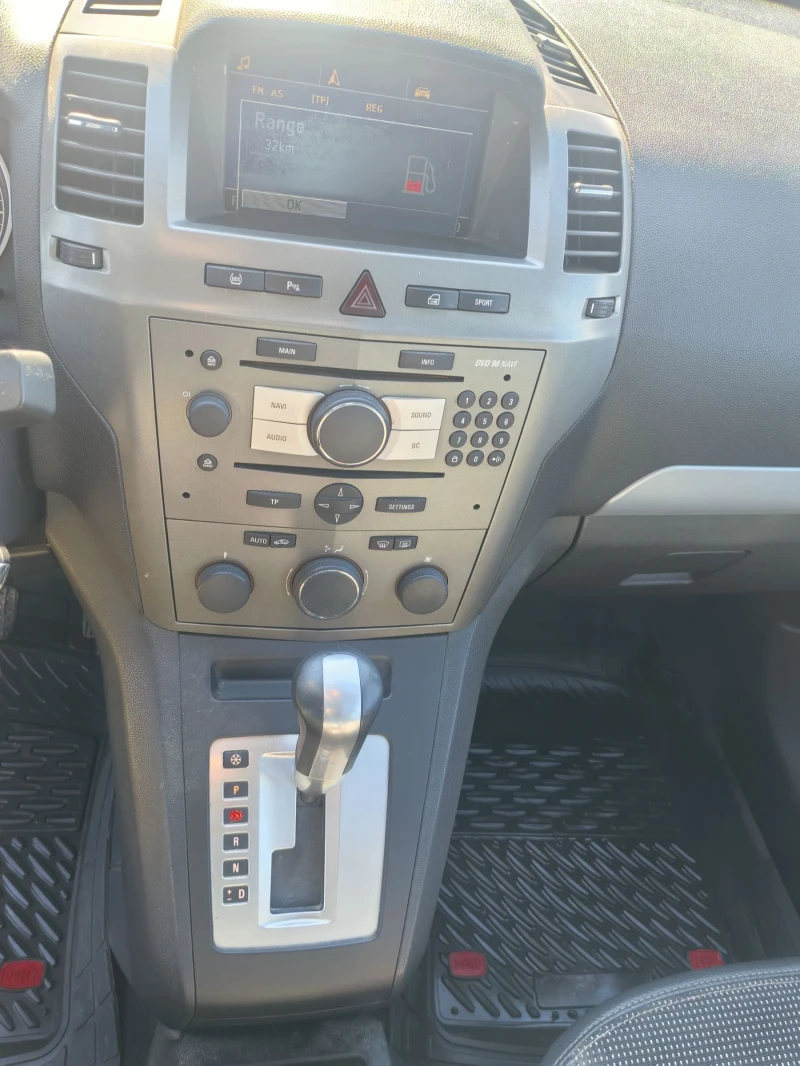 Opel Zafira 1.9 Дизел 120к.с, снимка 9 - Автомобили и джипове - 53477971
