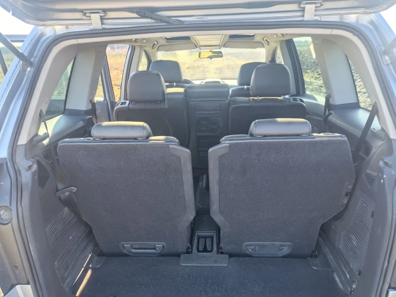 Opel Zafira 1.9 Дизел 120к.с, снимка 12 - Автомобили и джипове - 53477971