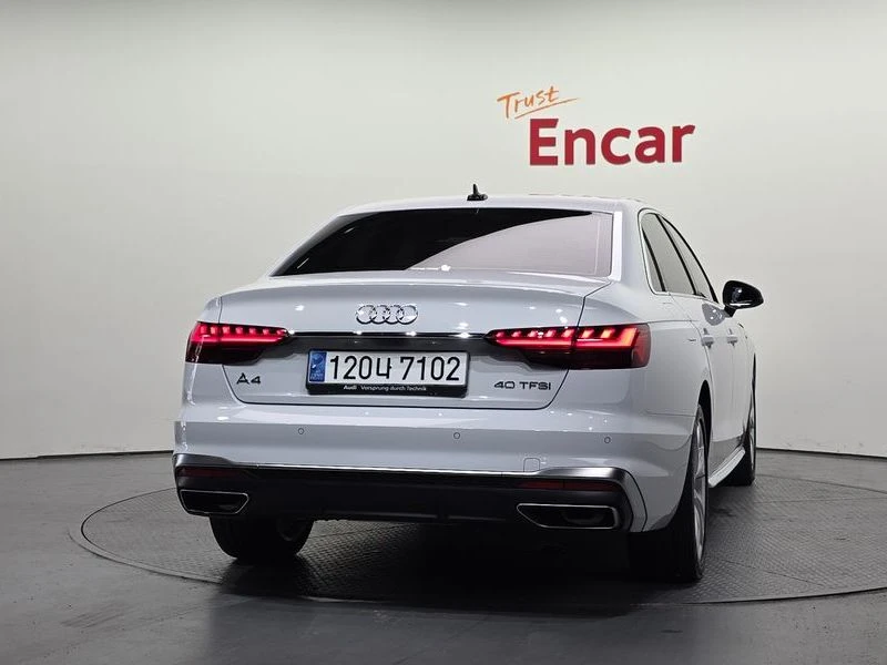 Audi A4 40 TFSI Premium| 190к.с.| ВКЛ.ТЕХНОТЕСТ, снимка 4 - Автомобили и джипове - 55616455