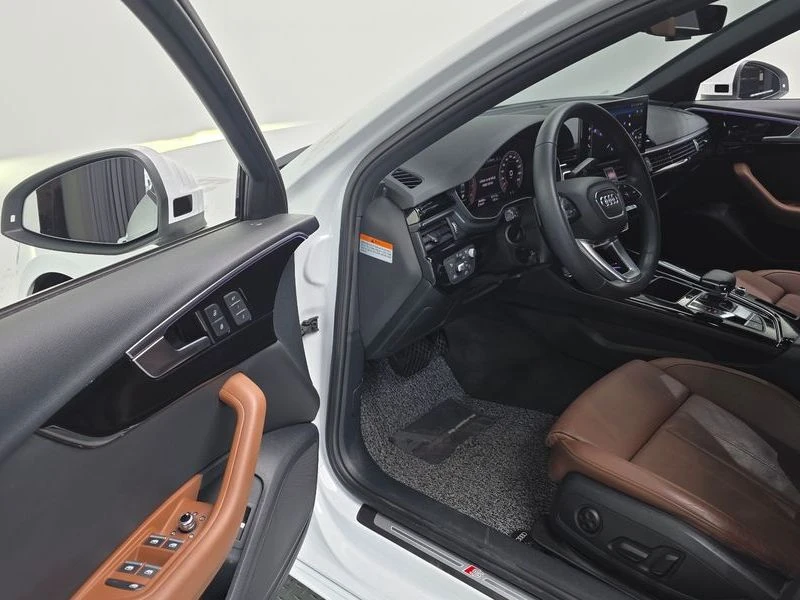 Audi A4 40 TFSI Premium| 190к.с.| ВКЛ.ТЕХНОТЕСТ, снимка 13 - Автомобили и джипове - 55616455