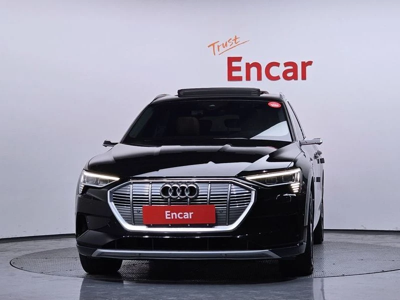 Audi E-Tron 50 Quattro Sportback| 313к.с., снимка 3 - Автомобили и джипове - 56009514