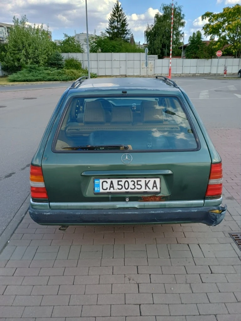 Mercedes-Benz 124 200 TE, снимка 4 - Автомобили и джипове - 56109257