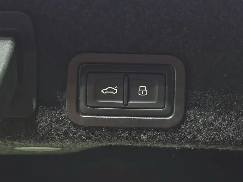 Audi A6, снимка 16 - Автомобили и джипове - 56727879