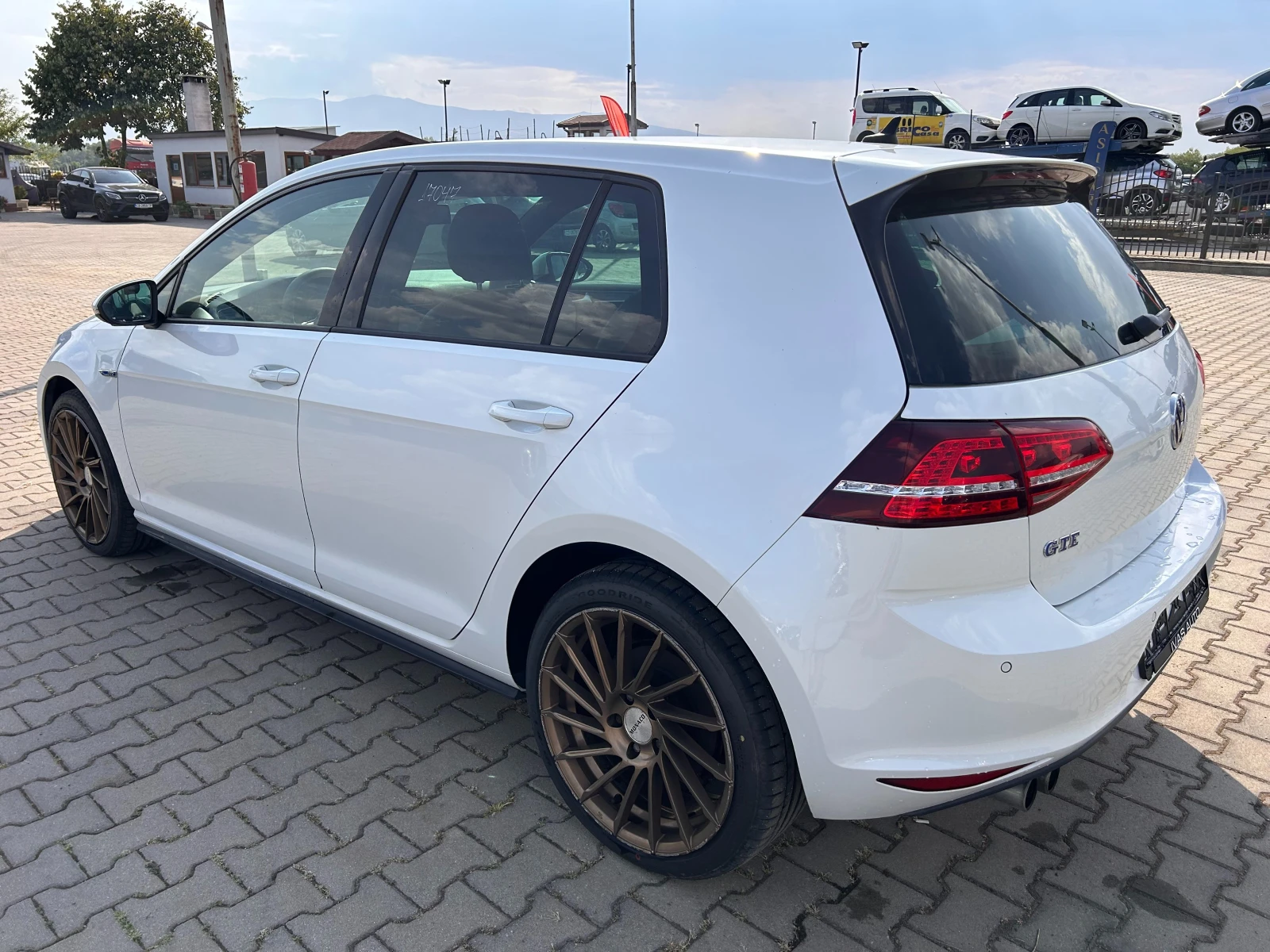 VW Golf 1.4TGE AVTOMAT/NAVI EURO 6 ЛИЗИНГ - изображение 8