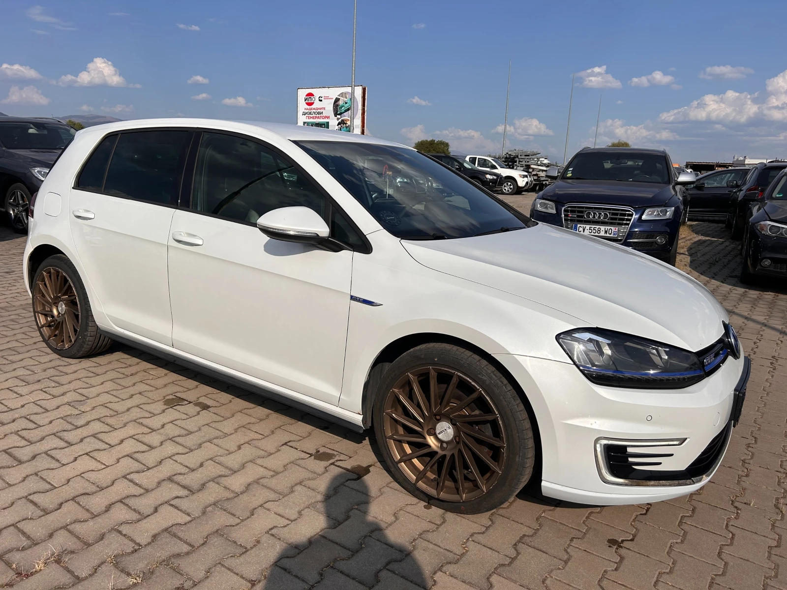 VW Golf 1.4TGE AVTOMAT/NAVI EURO 6 ЛИЗИНГ - изображение 4