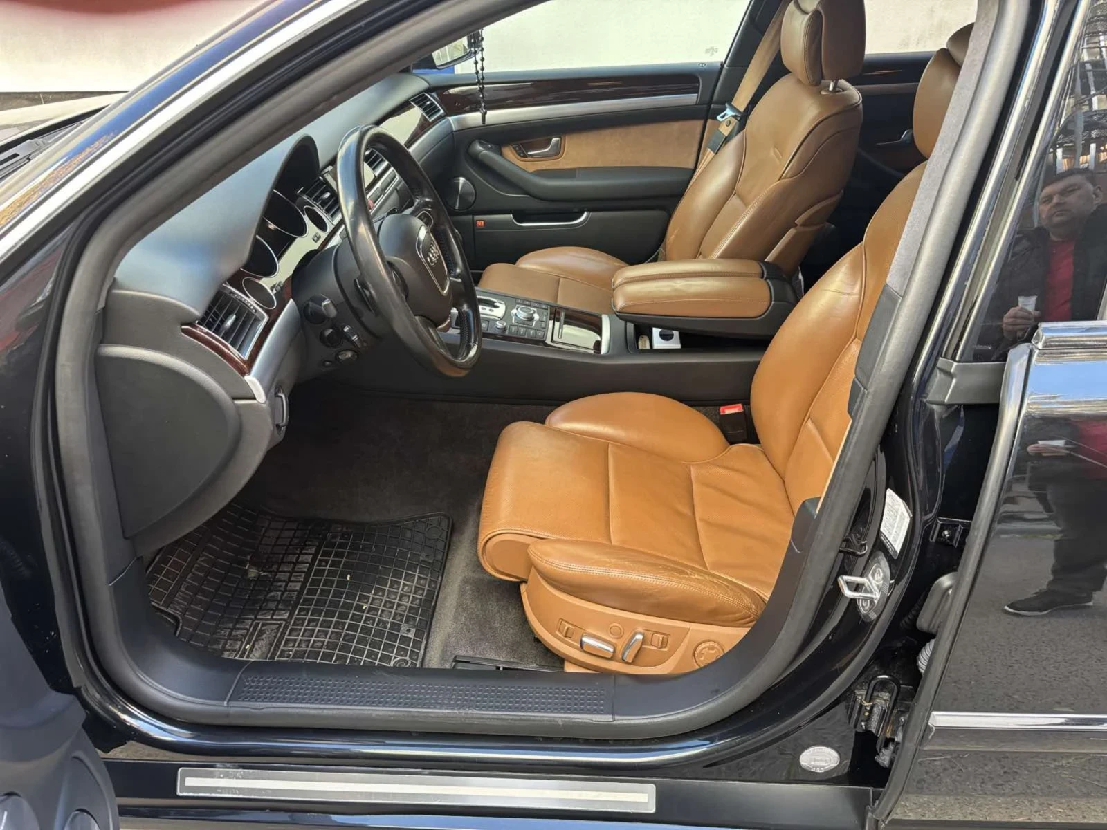 Audi A8  - изображение 8