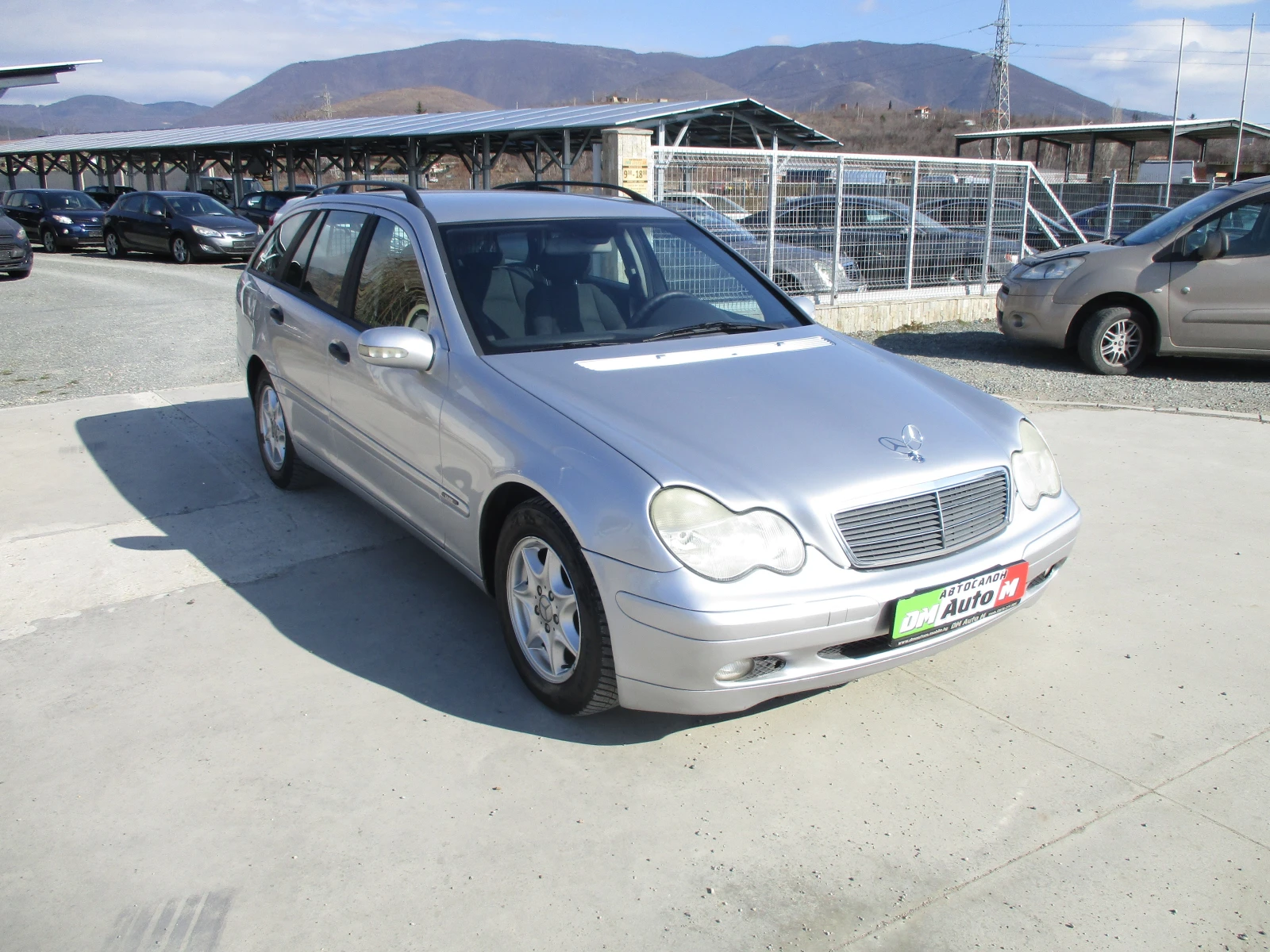 Mercedes-Benz C 180 1.8/БЕНЗИН/КАТО НОВА - изображение 2